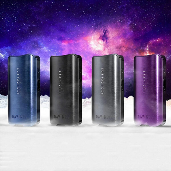 DaVinci IQ2 Vaporizer color range, blue, amethyst, graphite, black, silver for vapes